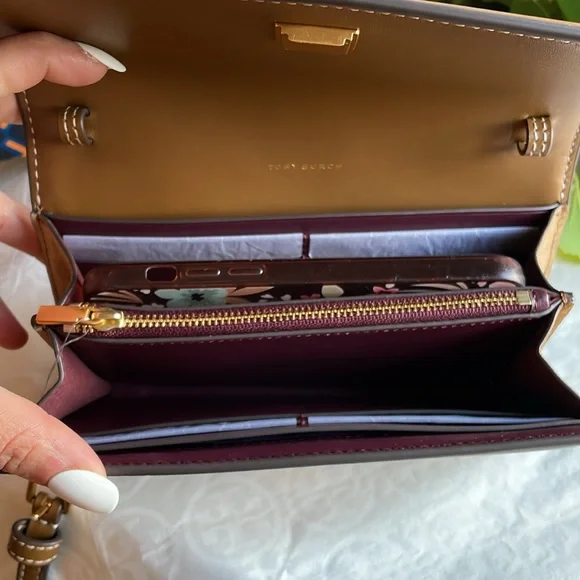 New, T monogram jacquard chain wallet - Picture 10 of 17